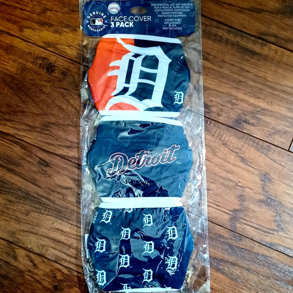 NWT Detroit Tigers 3-Pack Face Masks